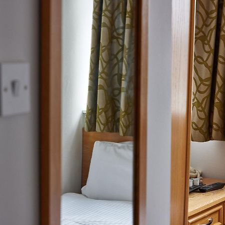 Properties Unique Dene Rooms - Single Room Newcastle upon Tyne Bagian luar foto